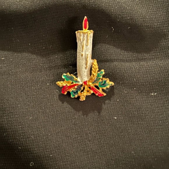 VTG Enamel Christmas Candle brooch with original gift box. - Picture 2 of 9